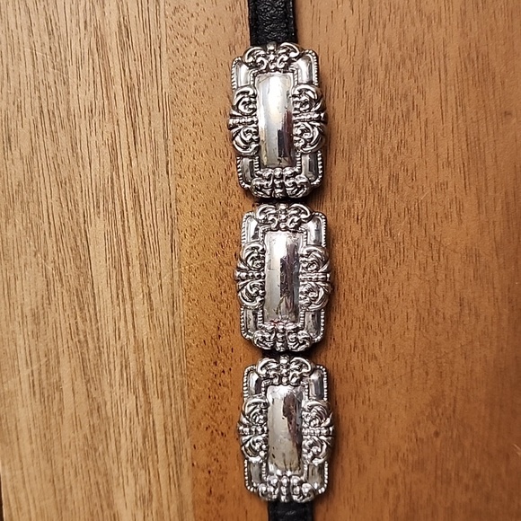 Bracelet: silver plates with leather bracelet - Picture 2 of 8